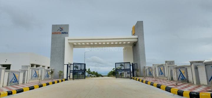 Akshita Golden Breeze